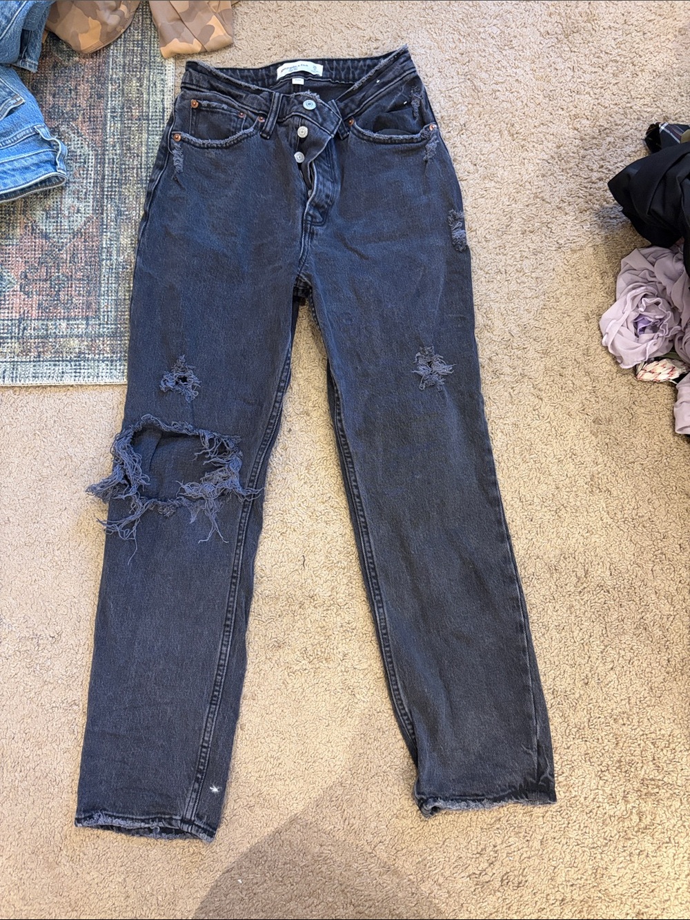 Abercrombie & Fitch Black Distressed Straight Leg Jeans